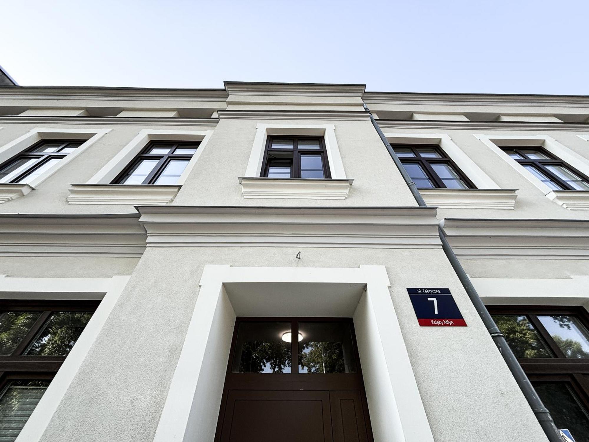 Polpo Apartments - Fabryczna 7 Лодзь Экстерьер фото